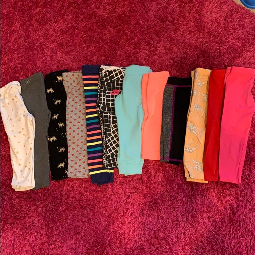 12 pairs of 2t Girls Bottoms